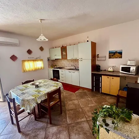 Sa Funtana Apartament *